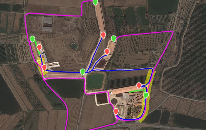 Picture 7. Proposed modification lay-out incorporating the new load-outs (green pointers). The cross-contamination risk area (highlighted in yellow) between the internal truck (blue) and the external truck (fucsia) has been reduced to 2 small areas due to the opening / adaptation of roads and the modification of the fence.
