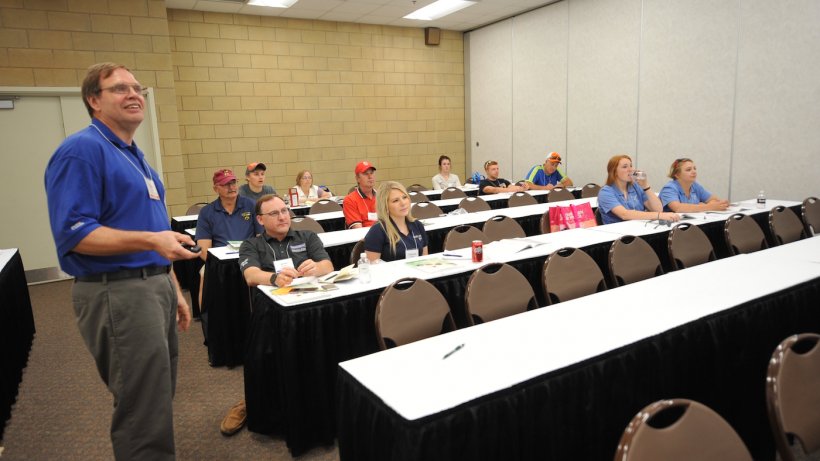 Smaller sessions allow attendees to get individualized training and education on the latest topics.

