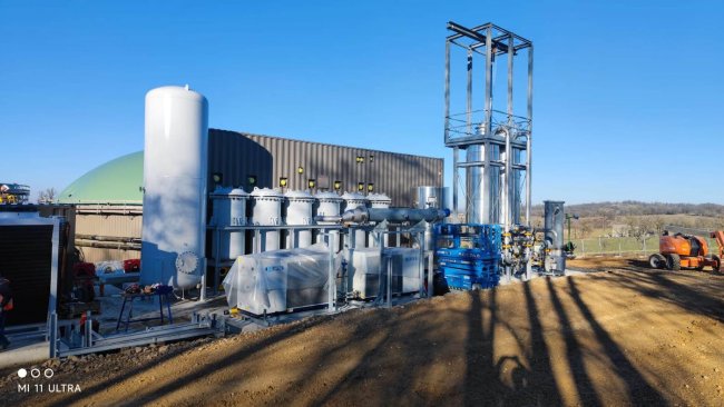 The operator-friendly ETW SmartCycle® PSA Model "M" features fast on-site installation times and compact design (reduced footprint).