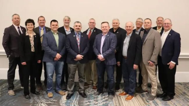2023 NPPC board of directors. Front row: Lori Stevermer, Jeb Stevens, Dr. Jeremy Pittman, Jason Brester, Bob Ivey, Todd Marotz, Dwight Mogler; Back row: Terry Wolters, Scott Hays, Craig Andersen, Duane Stateler, Steve Malakowsky, Rob Brenneman, Francis Forst.