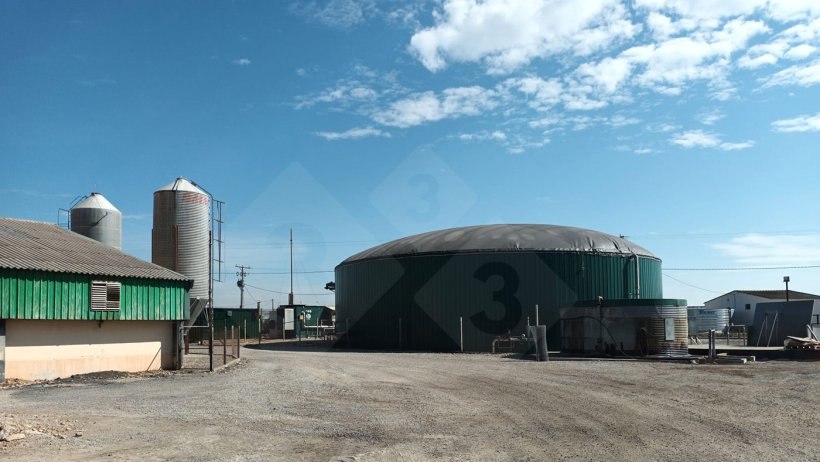 Biogas production plant via&nbsp;co-digestion.
