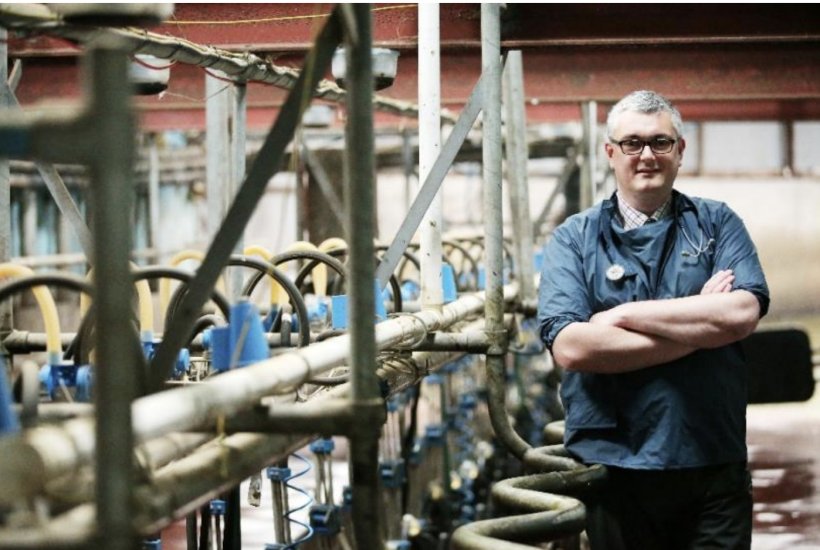 Dr. Simon Doherty, winner of the One Health category of the WVA Global Veterinary Awards