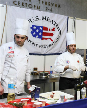 Two Russian chefs cooking with U.S. beef
