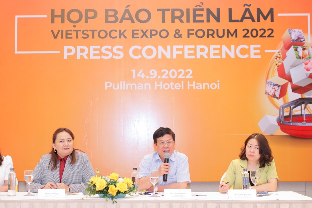PRESS CONFERENCE