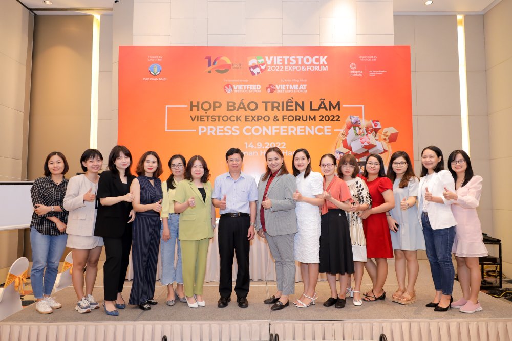 PRESS CONFERENCE 2