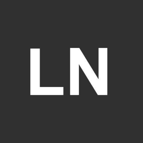 L&uacute;cia  Nogueira 